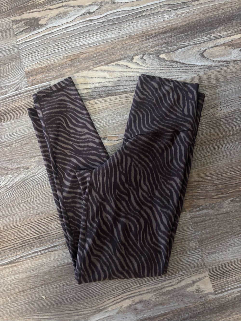 Aerie Offline Hi Rise 7/8 Leggings - M
